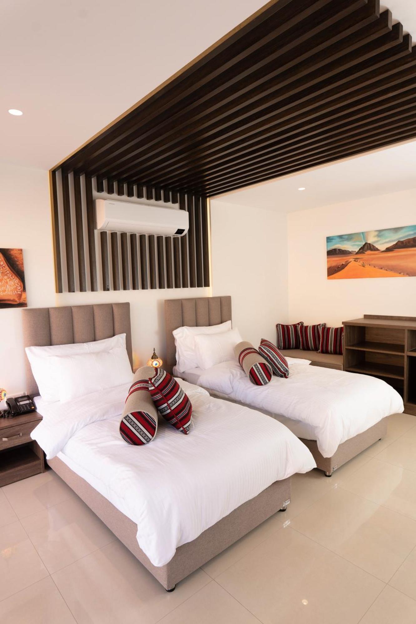 Valley Resort Wadi Rum Exterior photo